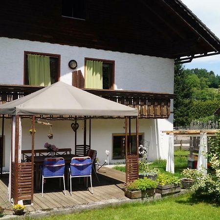 Ferienwohnung Auf Einem Richtigen Bauernhof Finkenstein am Faaker See Eksteriør bilde